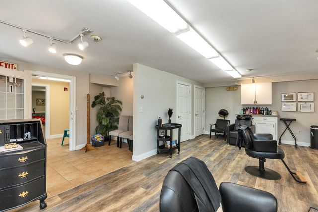 949 Turnpike Road, New Ipswich, NH 03071