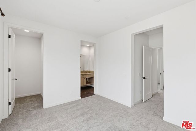 1605 N Arla Way, Los Angeles, CA 90041