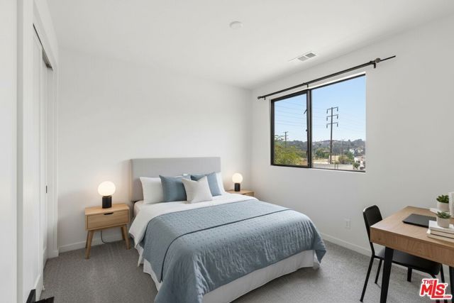 1605 N Arla Way, Los Angeles, CA 90041