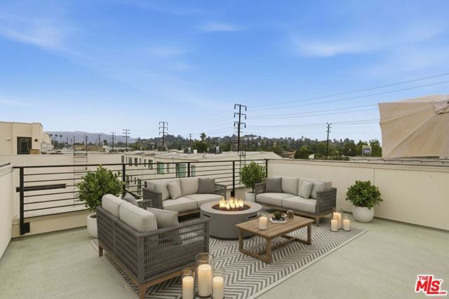 1605 N Arla Way, Los Angeles, CA 90041
