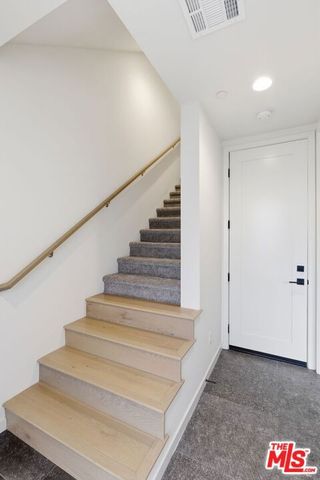 1605 N Arla Way, Los Angeles, CA 90041
