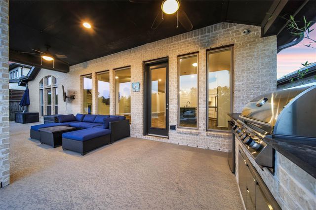 28205 Woodland Bend Way, Spring, TX 77386
