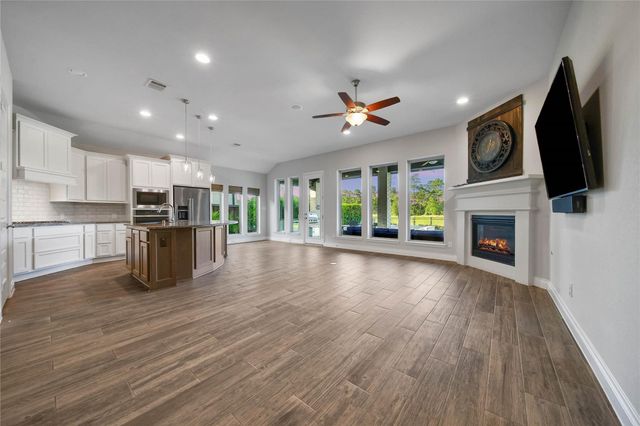 28205 Woodland Bend Way, Spring, TX 77386