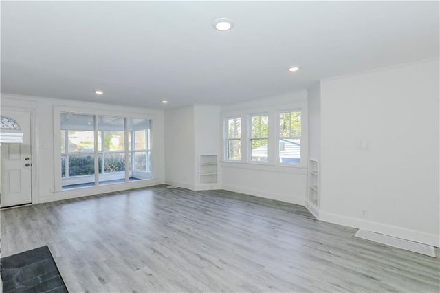 1026 Lynhurst Drive SW, Atlanta, GA 30311