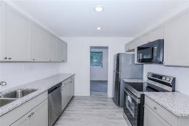 1026 Lynhurst Drive SW, Atlanta, GA 30311