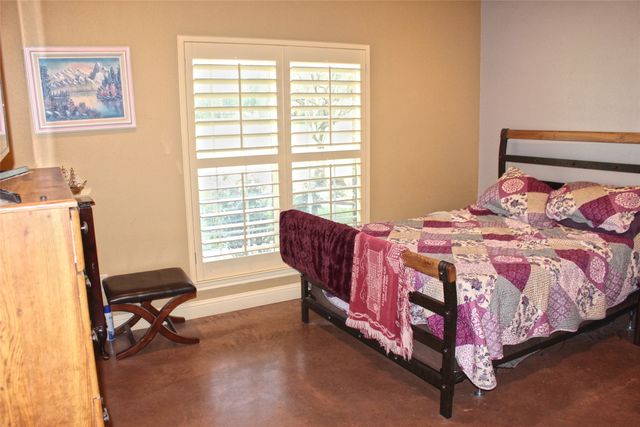 2601 NE 23rd Street, Mineral Wells, TX 76067