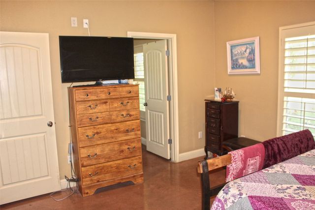 2601 NE 23rd Street, Mineral Wells, TX 76067