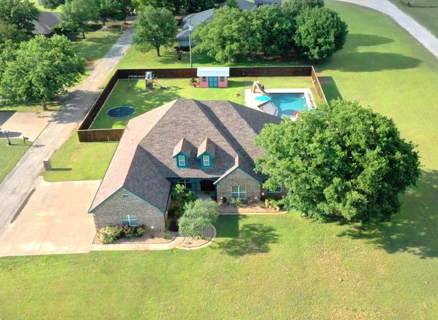 2601 NE 23rd Street, Mineral Wells, TX 76067