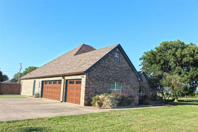 2601 NE 23rd Street, Mineral Wells, TX 76067