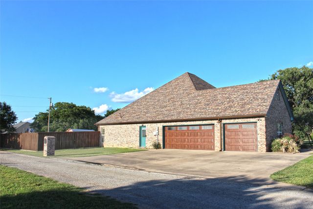 2601 NE 23rd Street, Mineral Wells, TX 76067