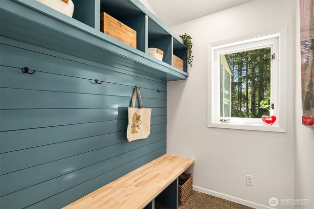 7575 NE New Brooklyn Road, Bainbridge Island, WA 98110
