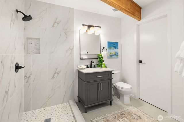 7575 NE New Brooklyn Road, Bainbridge Island, WA 98110