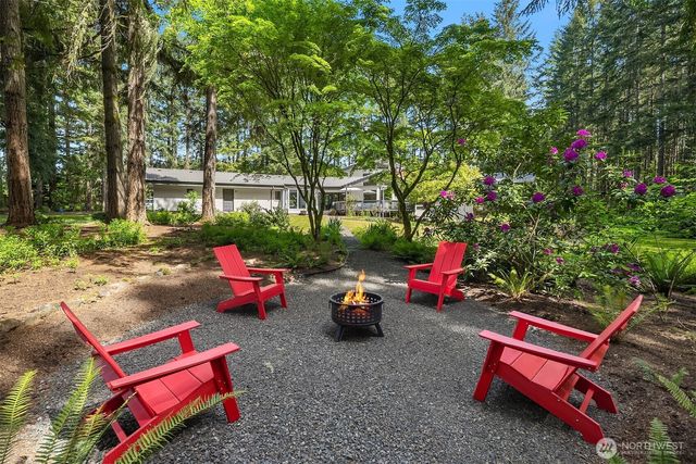 7575 NE New Brooklyn Road, Bainbridge Island, WA 98110