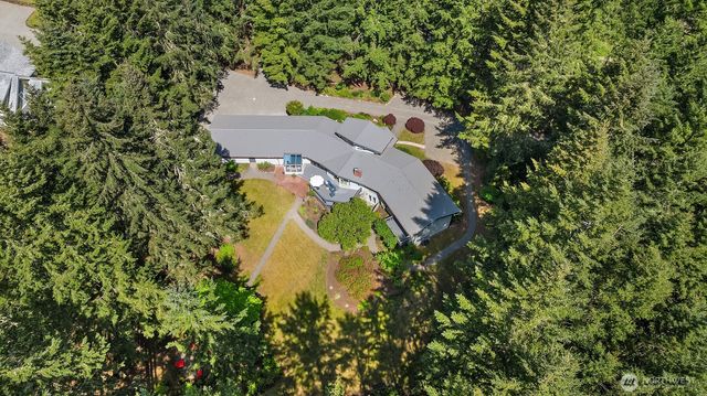 7575 NE New Brooklyn Road, Bainbridge Island, WA 98110