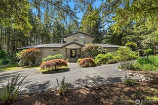7575 NE New Brooklyn Road, Bainbridge Island, WA 98110