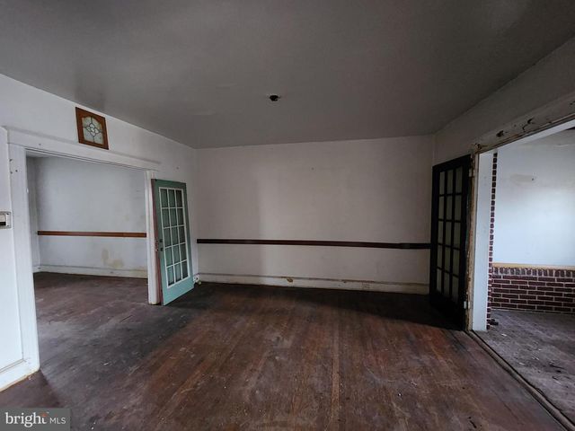 4551 REISTERSTOWN RD, Baltimore, MD 21215