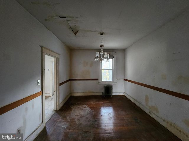 4551 REISTERSTOWN RD, Baltimore, MD 21215