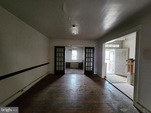 4551 REISTERSTOWN RD, Baltimore, MD 21215