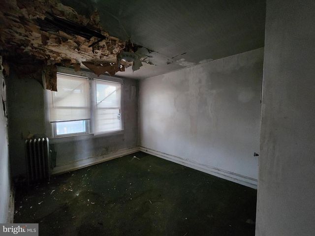 4551 REISTERSTOWN RD, Baltimore, MD 21215