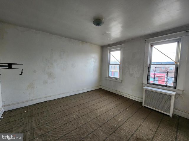 4551 REISTERSTOWN RD, Baltimore, MD 21215