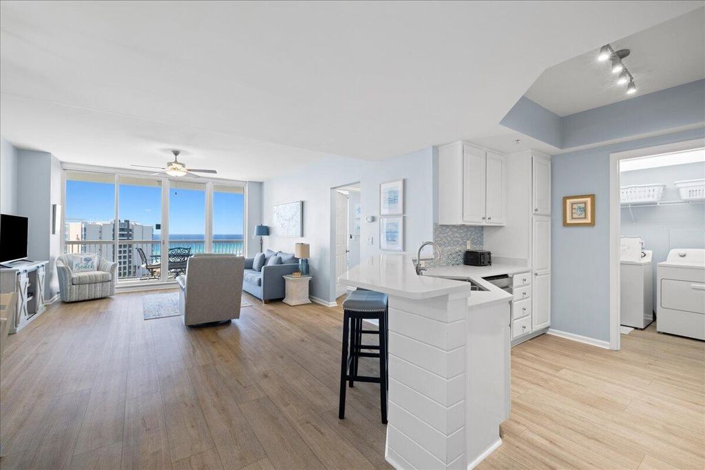 15100 Emerald Coast Parkway 1102, Destin, FL 32541