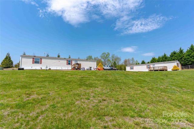 164 Baby Jane Lane, Hendersonville, NC 28792