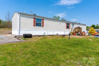 164 Baby Jane Lane, Hendersonville, NC 28792