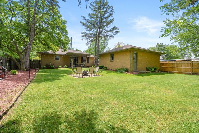 917 Roseland Avenue, Kalamazoo City, MI 49001