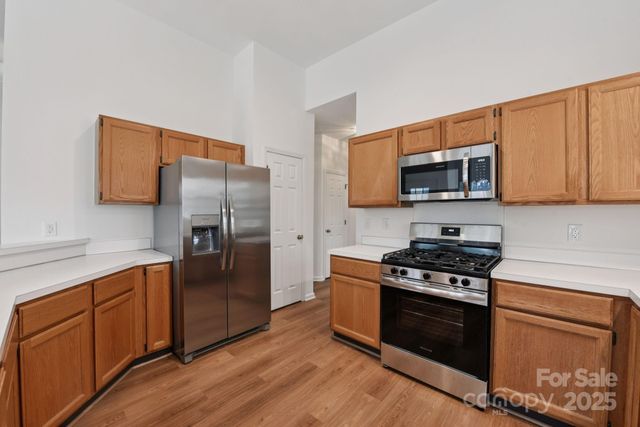 121 Ashford Hollow Lane, Mooresville, NC 28117