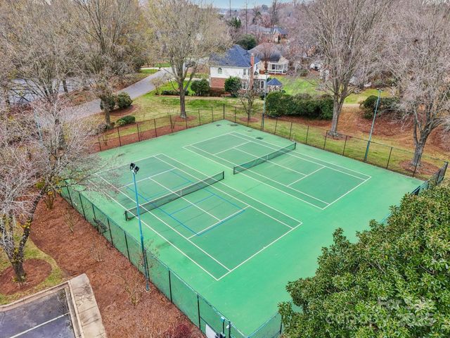 121 Ashford Hollow Lane, Mooresville, NC 28117