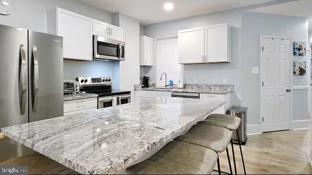 1217 N KING ST, Wilmington, DE 19801