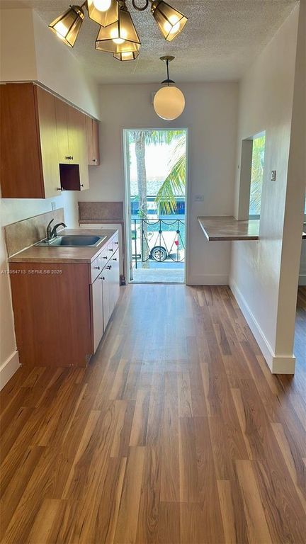 70 NW 77th Street 25, Miami, FL 33150