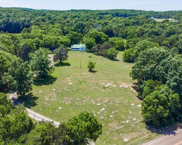 2198 Franklin Pike, Lewisburg, TN 37091