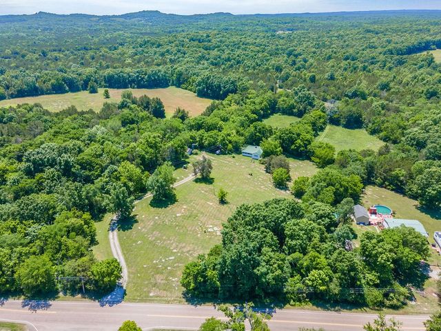 2198 Franklin Pike, Lewisburg, TN 37091