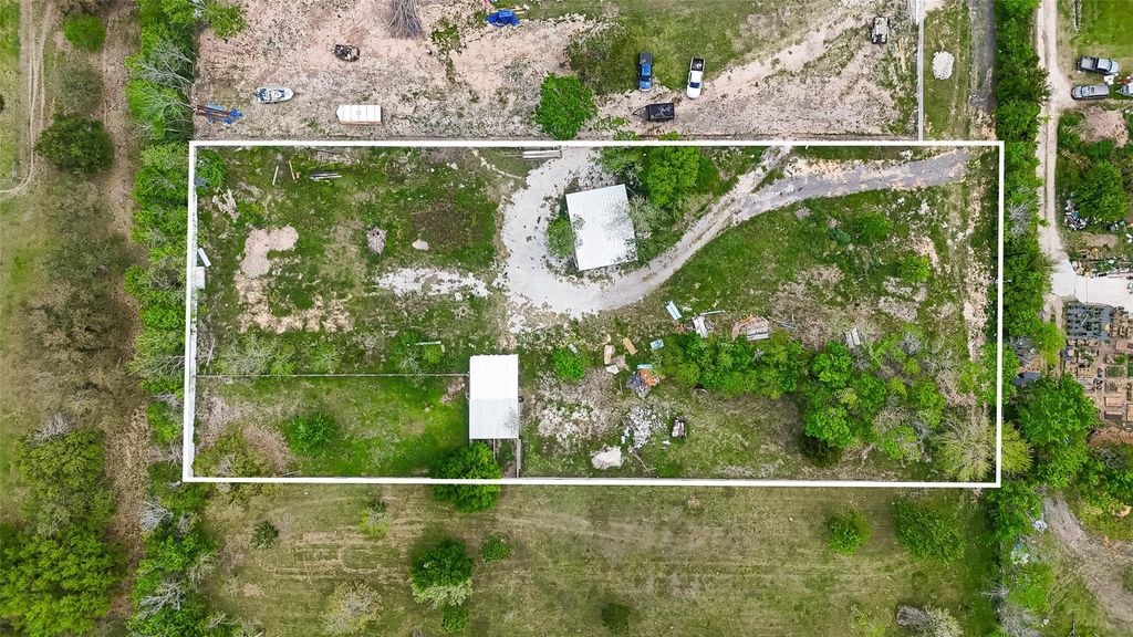 6525 Lesiker Road, Brookside, TX 77581