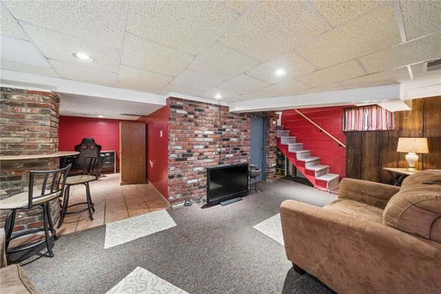 1533 Poplar Street, South Greensburg Boro, PA 15601