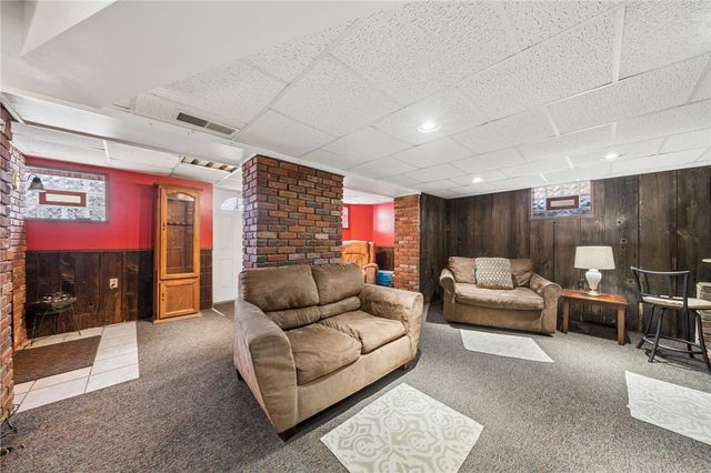 1533 Poplar Street, South Greensburg Boro, PA 15601