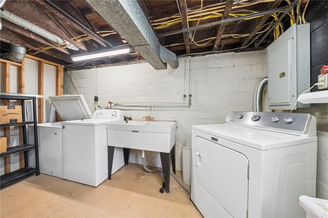 1533 Poplar Street, South Greensburg Boro, PA 15601