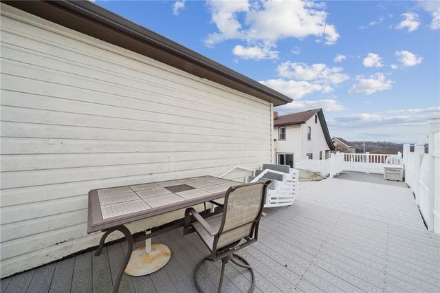 1533 Poplar Street, South Greensburg Boro, PA 15601