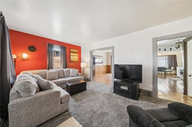 1533 Poplar Street, South Greensburg Boro, PA 15601