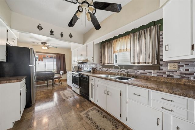 1533 Poplar Street, South Greensburg Boro, PA 15601