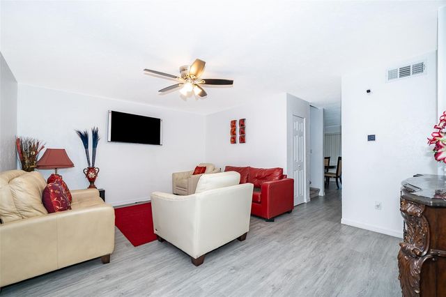 2031 LUDLOW LANE 3303, Orlando, FL 32839