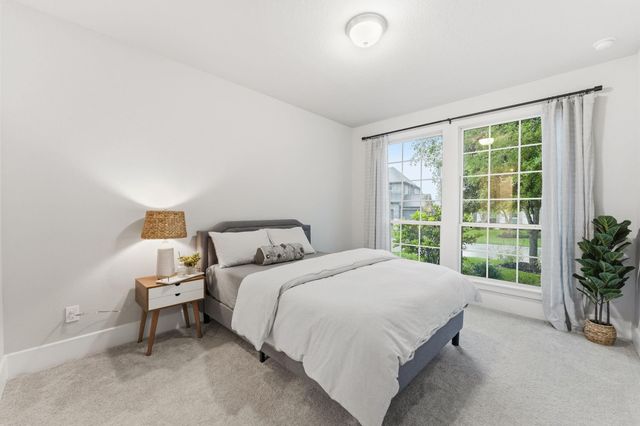 118 N Winter Sunrise Circle, The Woodlands, TX 77375