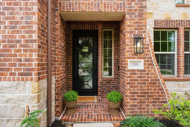 118 N Winter Sunrise Circle, The Woodlands, TX 77375