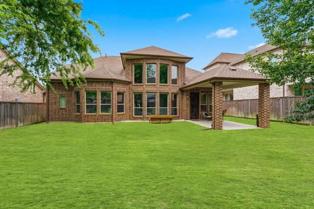 118 N Winter Sunrise Circle, The Woodlands, TX 77375