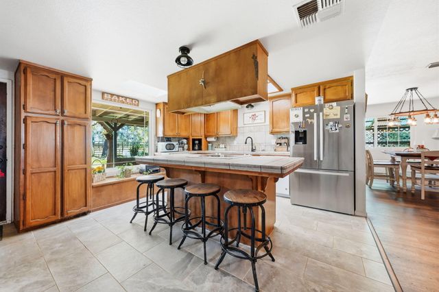 17837 Coyote Lane, Anderson, CA 96007