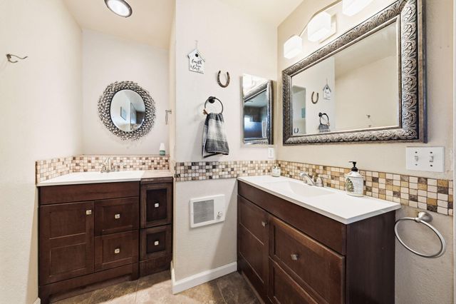 17837 Coyote Lane, Anderson, CA 96007