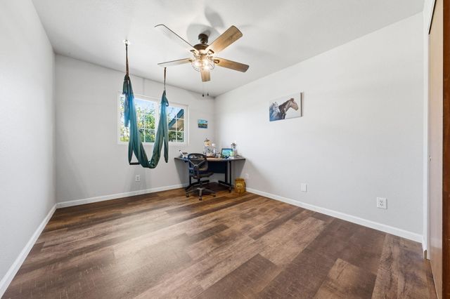 17837 Coyote Lane, Anderson, CA 96007