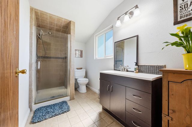 17837 Coyote Lane, Anderson, CA 96007