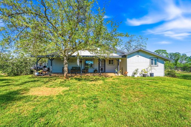 17837 Coyote Lane, Anderson, CA 96007